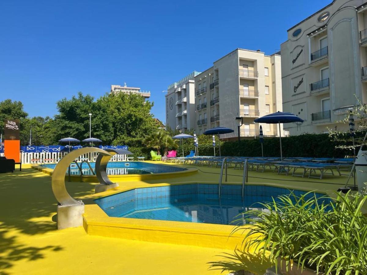 Hotel Senior Cattolica Exteriör bild